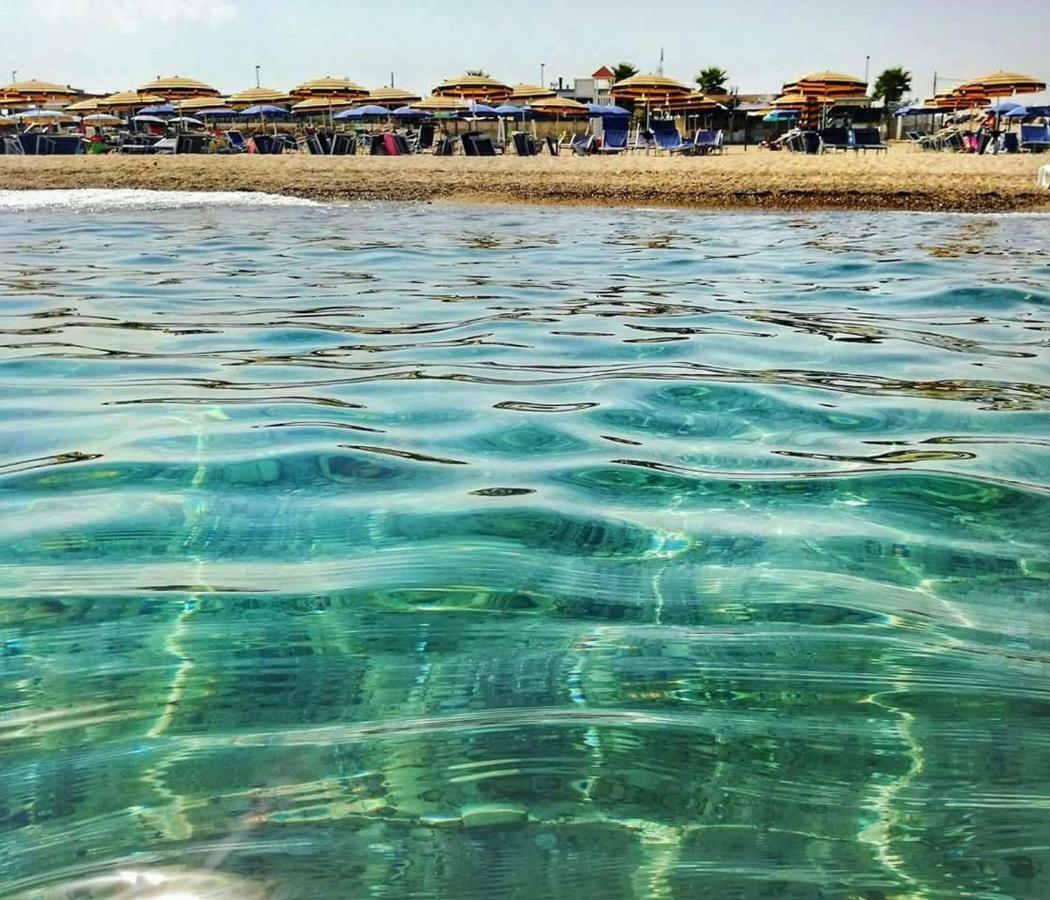 Climatizzato In Centro A 100M Dal Mare Villa Cirò Marina Exterior foto