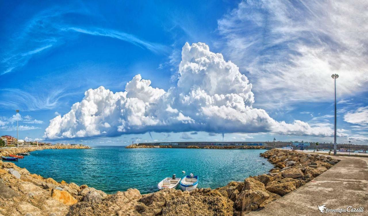 Climatizzato In Centro A 100M Dal Mare Villa Cirò Marina Exterior foto